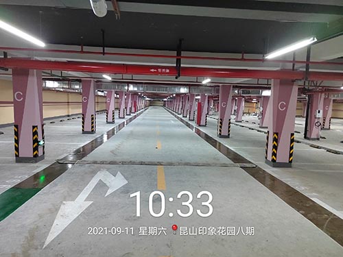 蘇州學校道路劃線交通劃線的服務哪里好？找飛揚市政道路劃線隊。